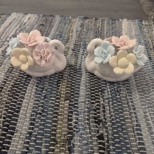 Vintage "ARCO", Japan White Swan Candle Holder w/ Capodimonte Pastel Flowers x2